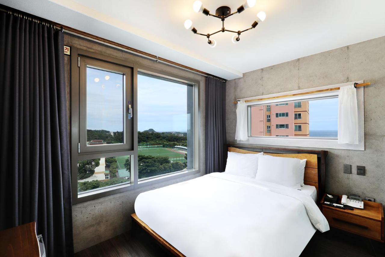 Cornerstone Hotel Согвипхо Экстерьер фото