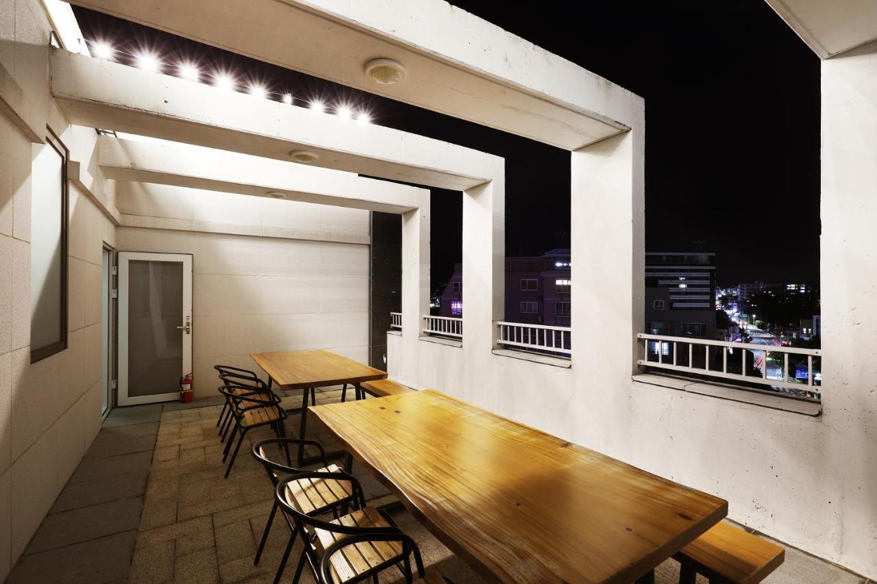 Cornerstone Hotel Согвипхо Экстерьер фото