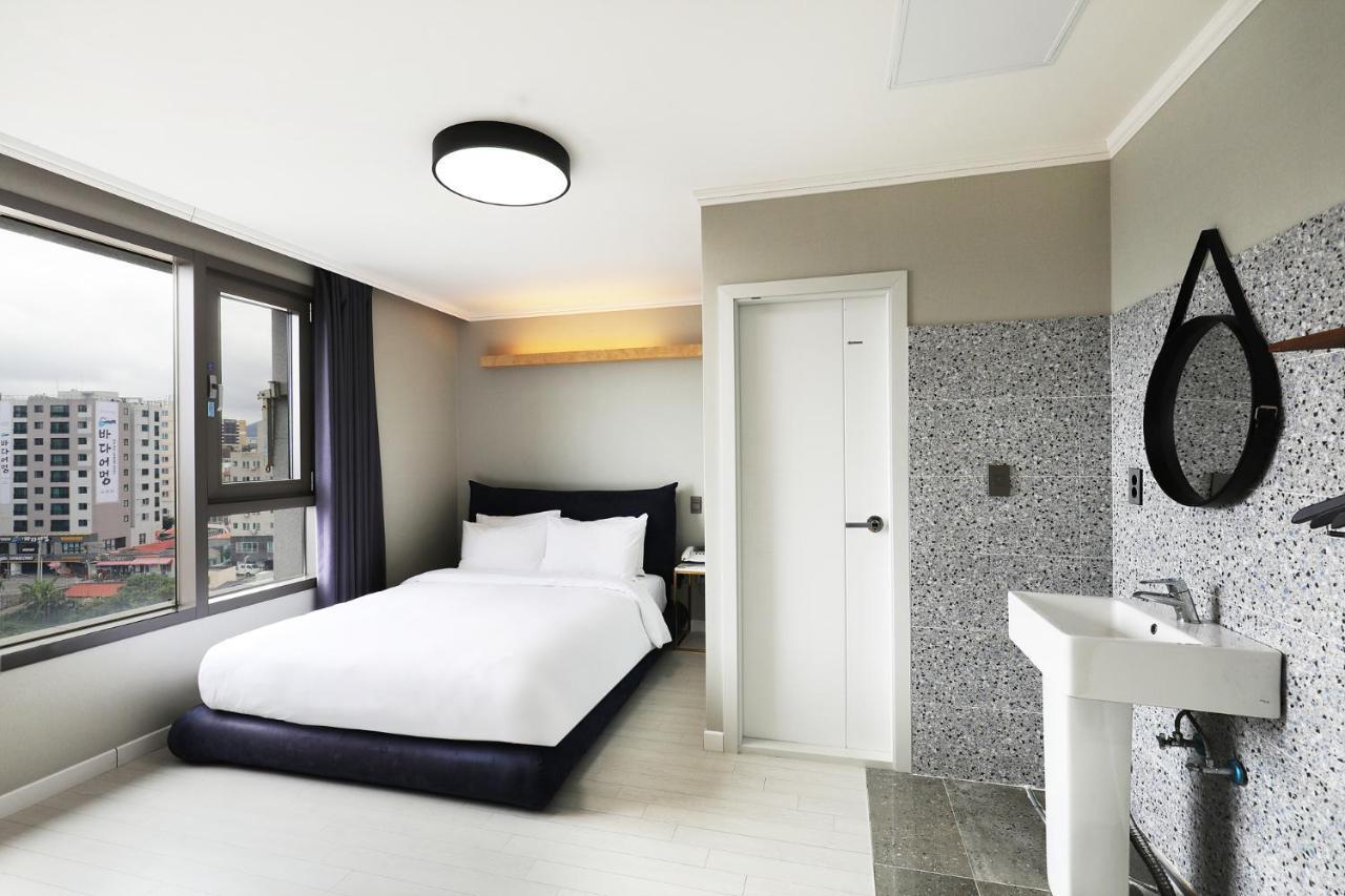 Cornerstone Hotel Согвипхо Экстерьер фото