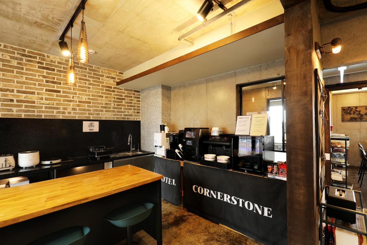 Cornerstone Hotel Согвипхо Экстерьер фото